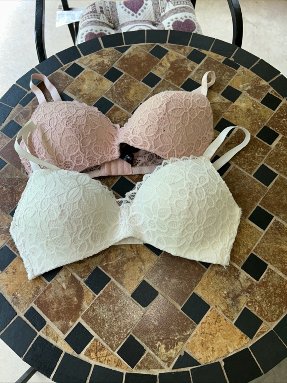Women Push-Up Bra Floral Padded Bras Bralette Size 36 D 2 Pack. Pink, Black